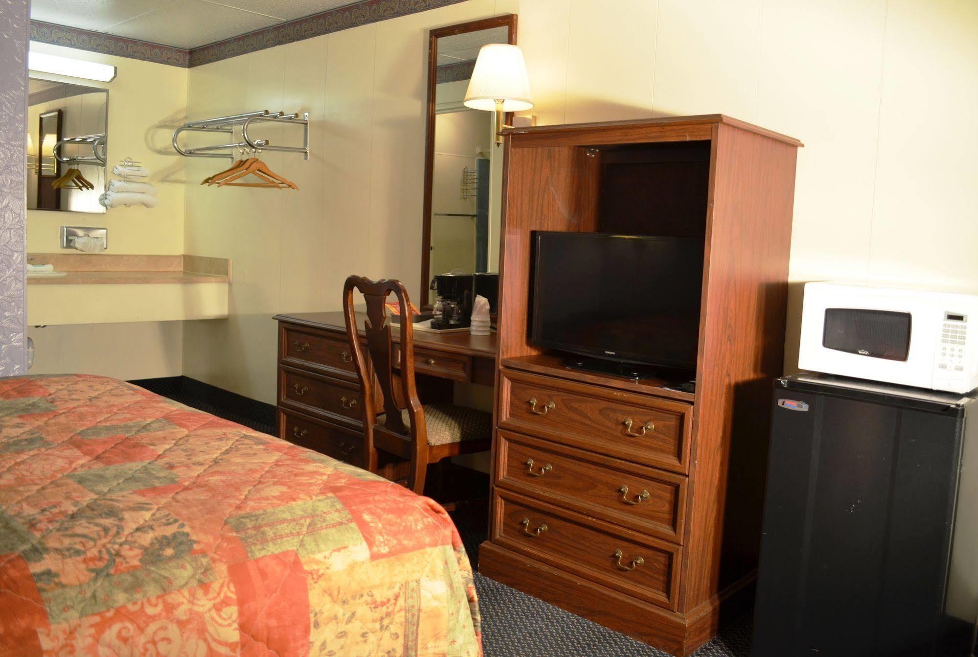 Economy Inn Bluefield Екстер'єр фото